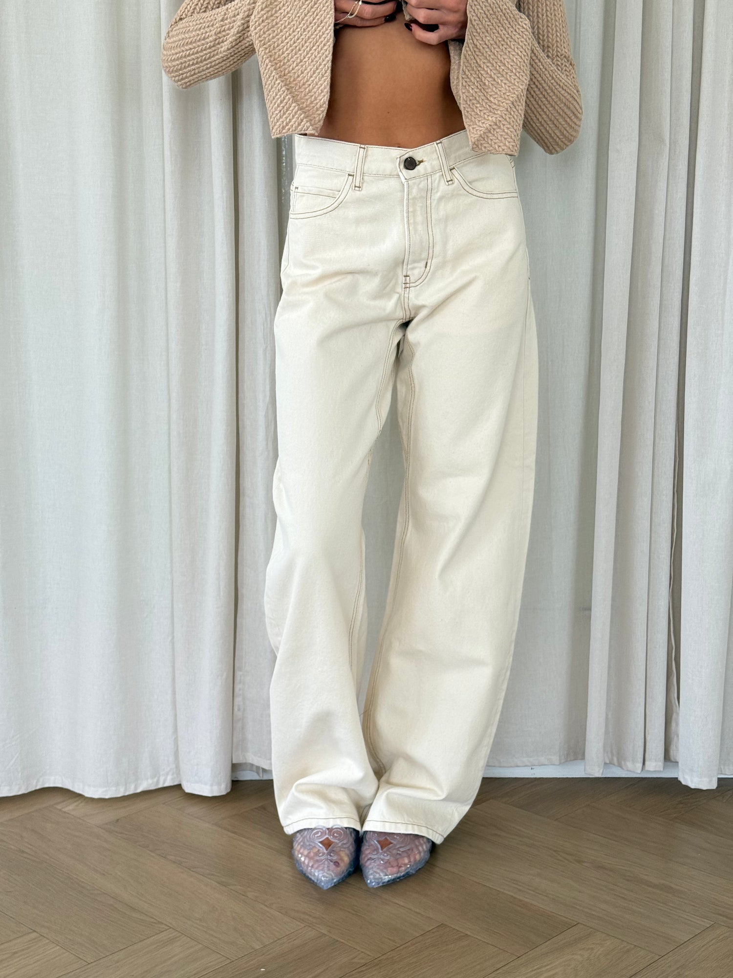 LOW ORBIT JEAN